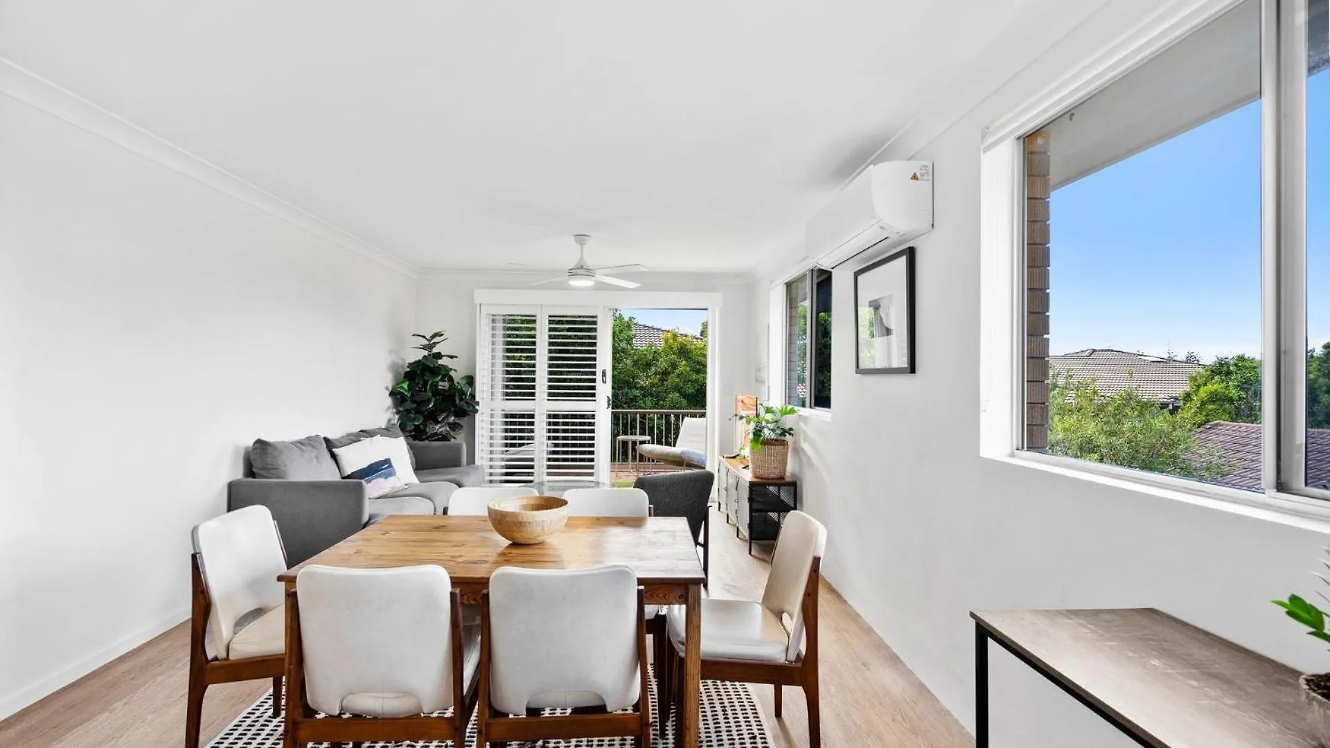 Salty Sea Breeze Apartment 500M To Waters Edge Gold Coast